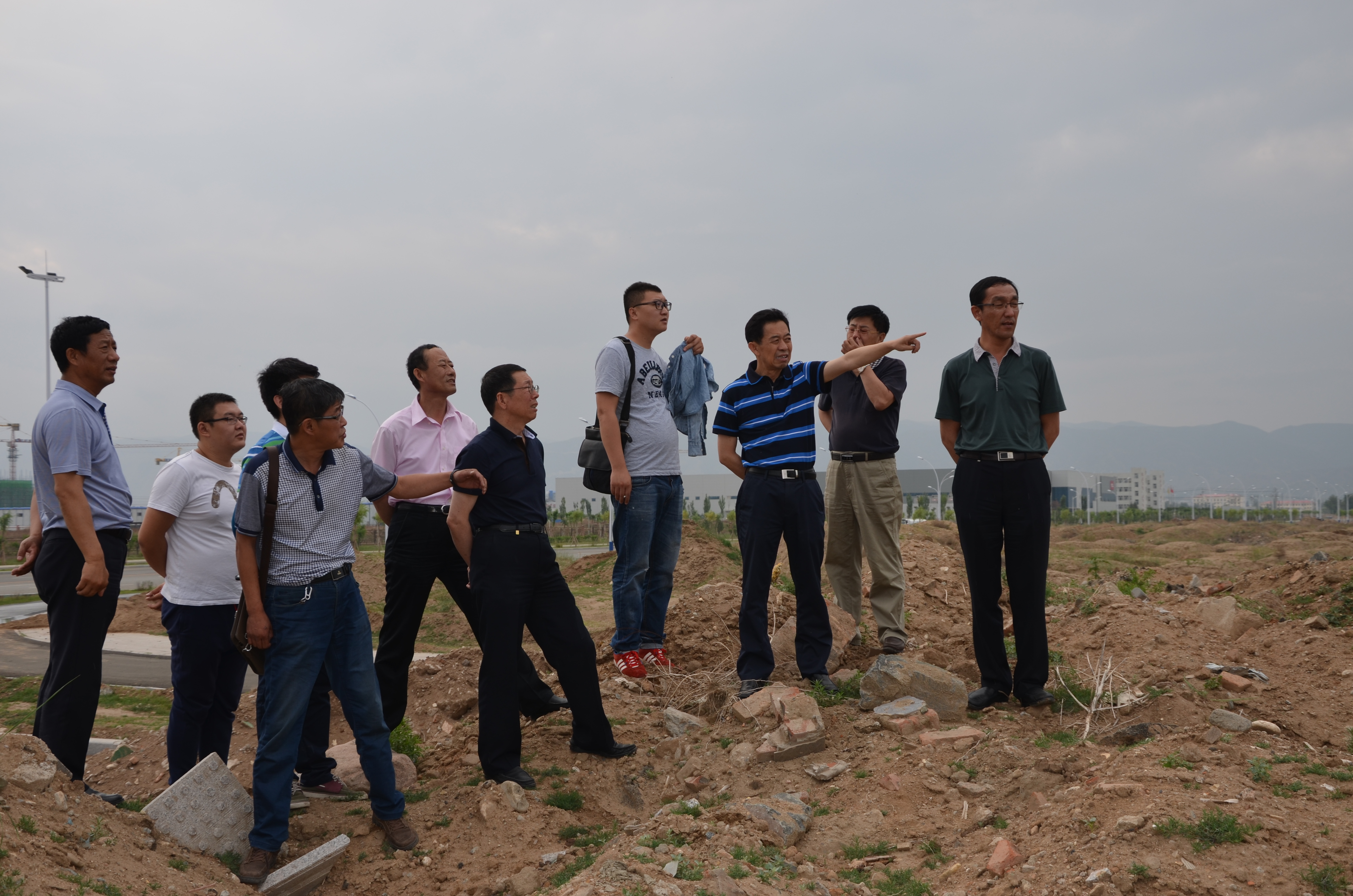 研究如何打通“斷頭路?！?jpg